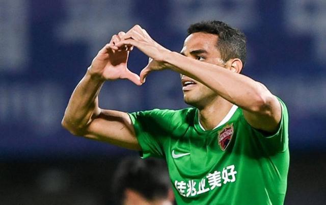 开云集团官网-携手元敏诚反戈 张外龙：卡尔德克是中国球员榜样