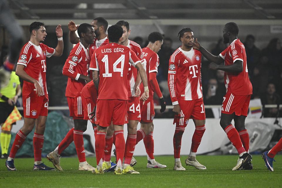 开云中国网-拜仁轰6-1却要哭了？1场伤3人！5000万飞翼泪洒赛场+世界杯或梦碎